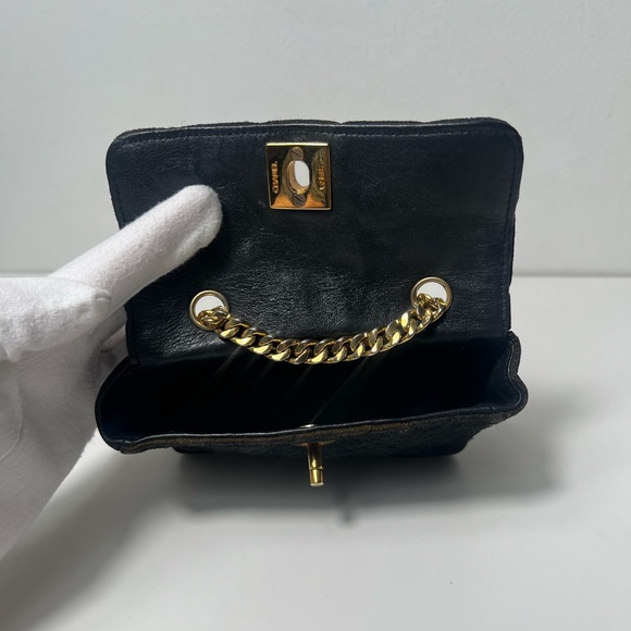 Chanel Vintage Diamond Quilted Mini Single Flap Crossbody Purse W/ Curb Chain - Picture 12 of 14